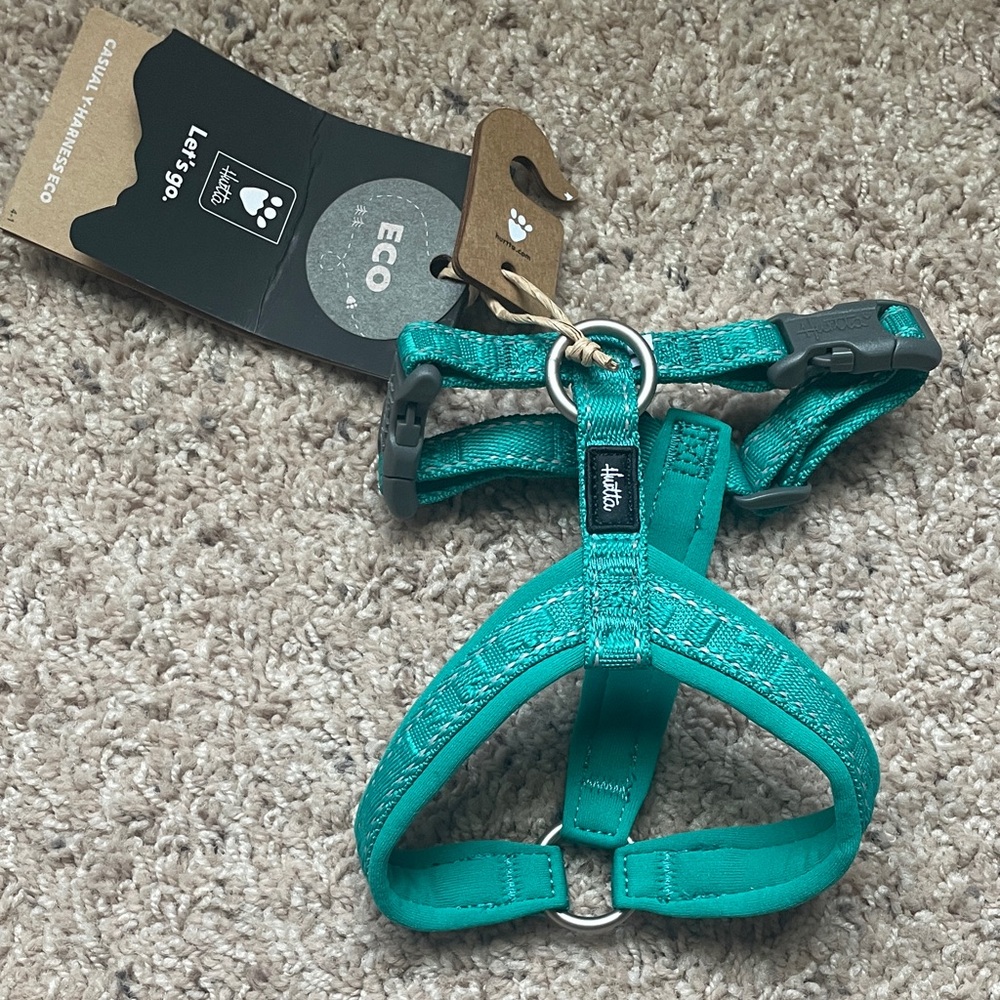 Hurtta eco casual y harness peacock teal nwt 12-14 inch dog harness small dog